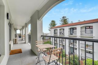 Beach Base Steps from Henley Square - 2