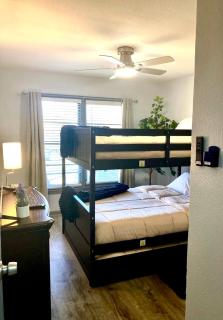Sherman Executive Home Fast WiFi for Nurses Families and Work Groups - 2