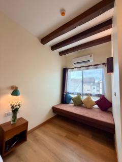 The Eigth Ratvithi Hotel - 3