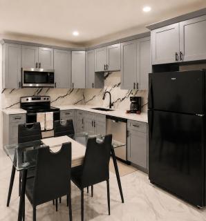 Modern Houston Getaway Near Downtown - 6