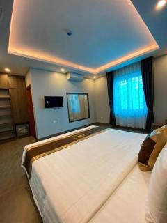 Hoàng Long Hotel - 2