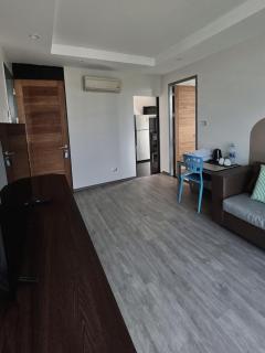 Varrzon Residence Srinakarin 56 - 4