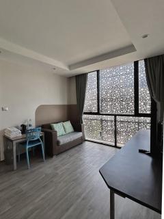 Varrzon Residence Srinakarin 56 - 3