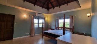 Villa in Egmont with Infinity Pool - 6