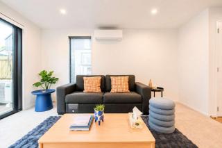 Gloucester Escape Modern 2BR with Outdoor Space - 3