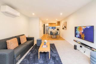 Gloucester Escape Modern 2BR with Outdoor Space - 2