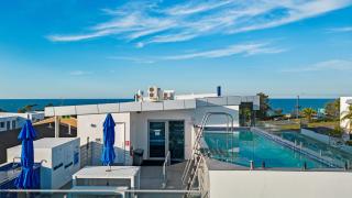 Elysee Beachside Apartments Alexandra Headland - 5