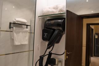 Elegant 2BR Suite Fully Private Courtyard &Jacuzzi - 2