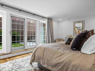 Apartment Exceptionally Private Garden - 5
