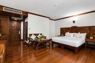 Pierre Hotel - 2
