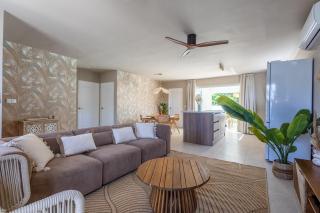 Best location Jan Thiel, 2 swimming pools, 12 people - 7