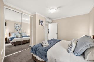 Perth 2BR Apartment near Kings Park & CBD - 9
