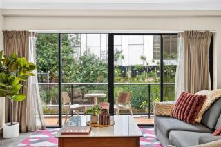 Perth 2BR Apartment near Kings Park & CBD - 0
