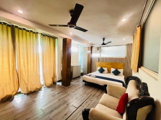 Hotel Classiac View - Nizamuddin Railway Station - 1