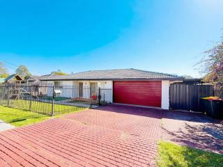 Sunny Home 3BR Family House with Pool Sunnybank - 9