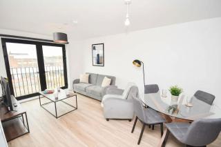 Fabulous Modern 2 Bedroom Apartment in Liverpool - 8