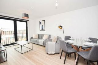 Fabulous Modern 2 Bedroom Apartment in Liverpool - 3