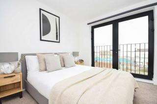 Fabulous Modern 2 Bedroom Apartment in Liverpool - 0