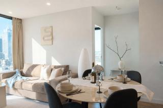 Premium 3BR CBD Apt Prime Location - 0