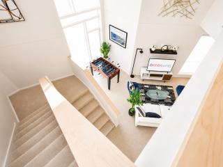 TWO Modern Penthouses on Mass by CozySuites - 6