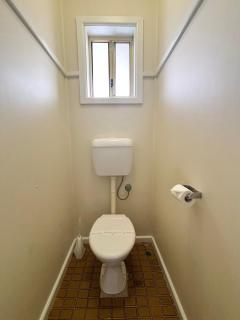 Clarkes Flat 3 - 4