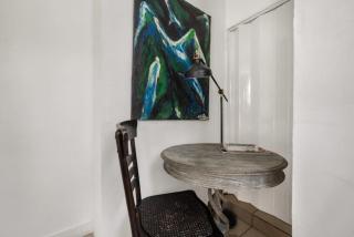Suarez Art Stay Buena Vista Private Rooms, Free Parking - 1