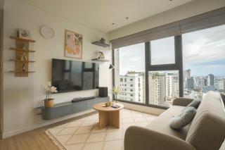 Beachfront 1BR Condo with Balcony - 6