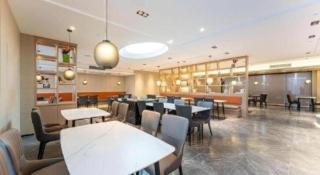 GreenTree Inn Jinan West Station Exhibition Center - 6