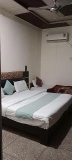 Hotel Oasis - 2