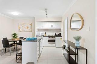 Mounts Bay 1 BR Flat with Pool Tennis C & Parking - 5
