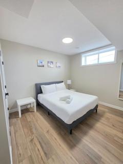 Cozy Basement Retreat with Private Entrance - 0