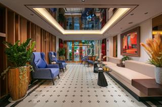 MAY DE VILLE Prestige Hotel - 2