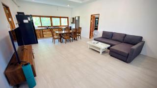 Woodland Hide Away - 8