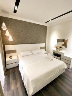 Elegant Apartment in Old Batumi Near Park,Beach - 3