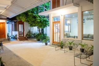 Avanti Vaadhoo - 4