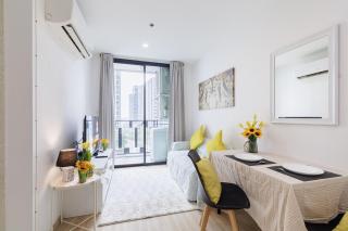 Luxury OnNutBTSE9 40SQMT Netflix & BTS& Pool & Gym - 9