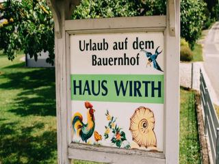 Ferienwohnung & Bauernhof Wirth - 8