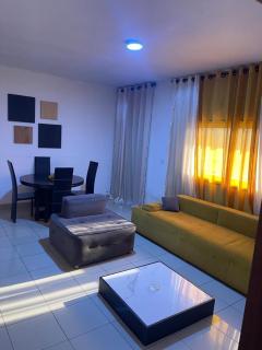 Elegant Appart 2 Chambres Bastos - 9