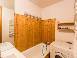 Charmant T2 Montchavin La Plagne, 36m², balcon sud, proche pistes et commerces, parking gratuit - FR-1-329-83 - 3
