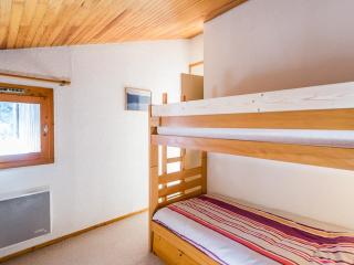 Charmant T2 Montchavin La Plagne, 36m², balcon sud, proche pistes et commerces, parking gratuit - FR-1-329-83 - 2