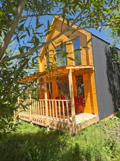 Usonbak Yurt Camp & Barnhouse - 0