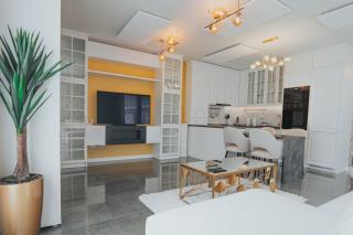 Golden Garden House - 0