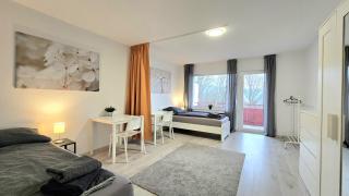 TOP Monteurwohnung mit Balkon, 5 Zimmer, voll ausgestattet, Wäsche inklusive, kostenfreier Parkplatz und WLAN - IL01 - 0