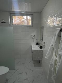 Brilliant Hotel - 3