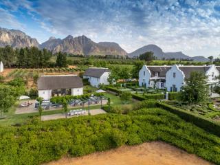 Brookdale Estate - Manor House - 9