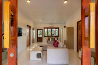 Woodland House - 1