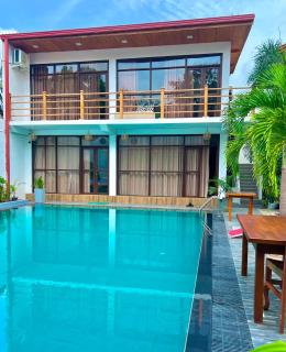 Marinas Village - 9