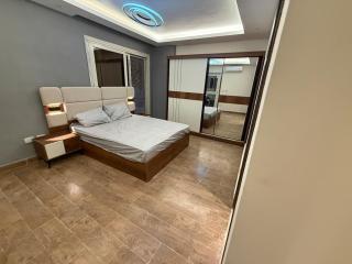 Fully brand new furniture apartment at new Cairo - 2