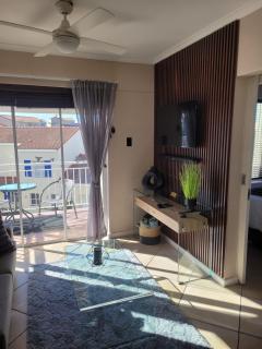The Black Sail l Boutique Coastal Escape - 0