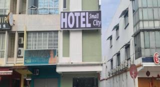 OYO 90862 Hotel Small City - 4